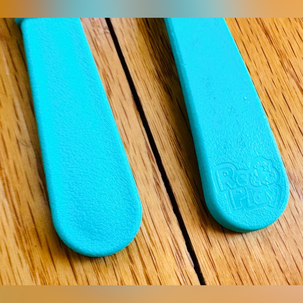 Re-Play 4 Divided Plates & 2 Cutlery Sets Made from Recycled Materials USA - Picture 7 of 8